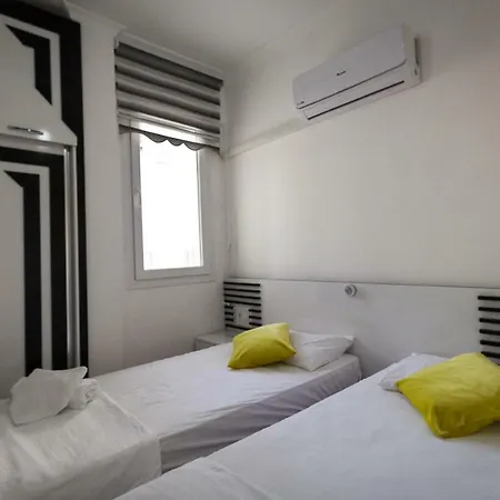 Apartment Das Familienfreundliche Maisonette Nese Mit Direktem Zugang Zum Pool Fethiye
